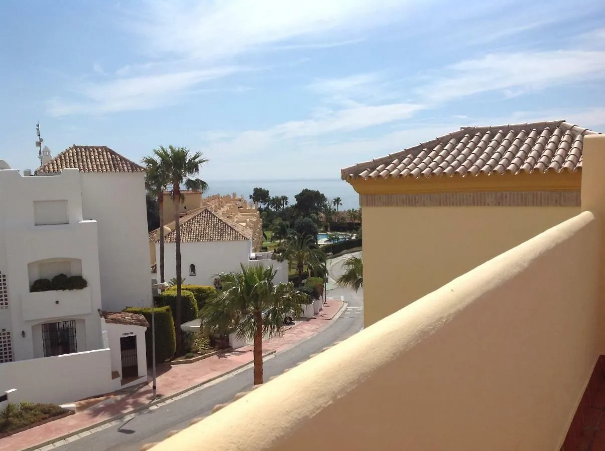 2 Bed Penthouse, Rooftop Terrace, Panoramic Views Mijas